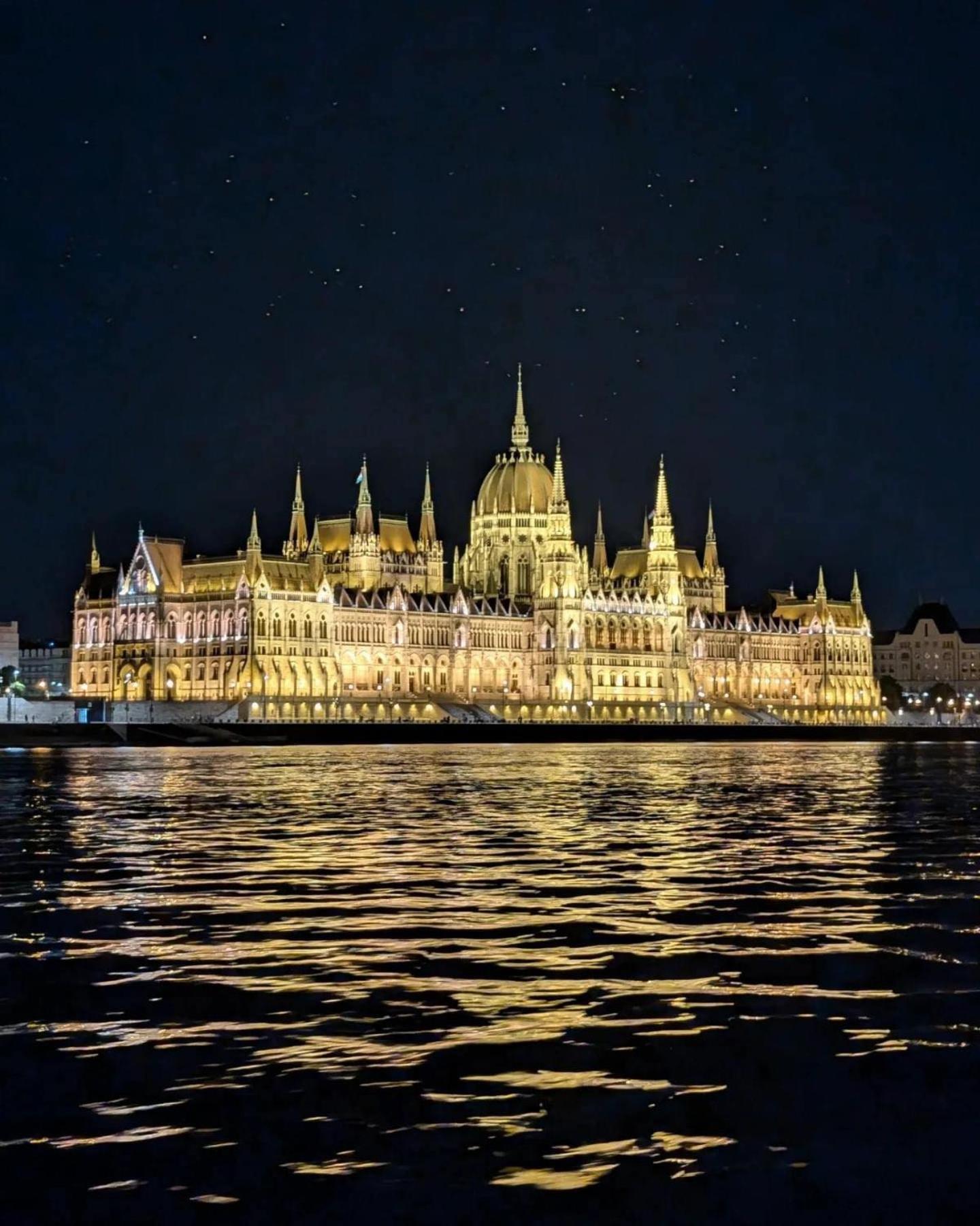 Premium Apartment By The Danube With Ac Budapesta Exterior foto